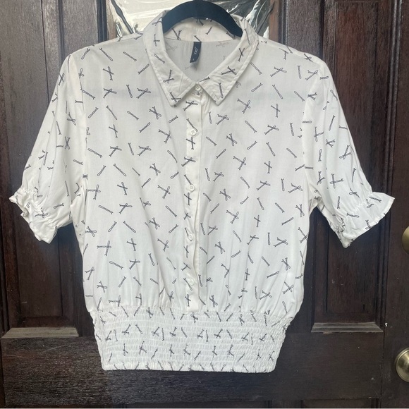 Bobby Pin Pattern Printed Shirt With Smocked Waist Size L Off White & Black - Picture 3 of 13